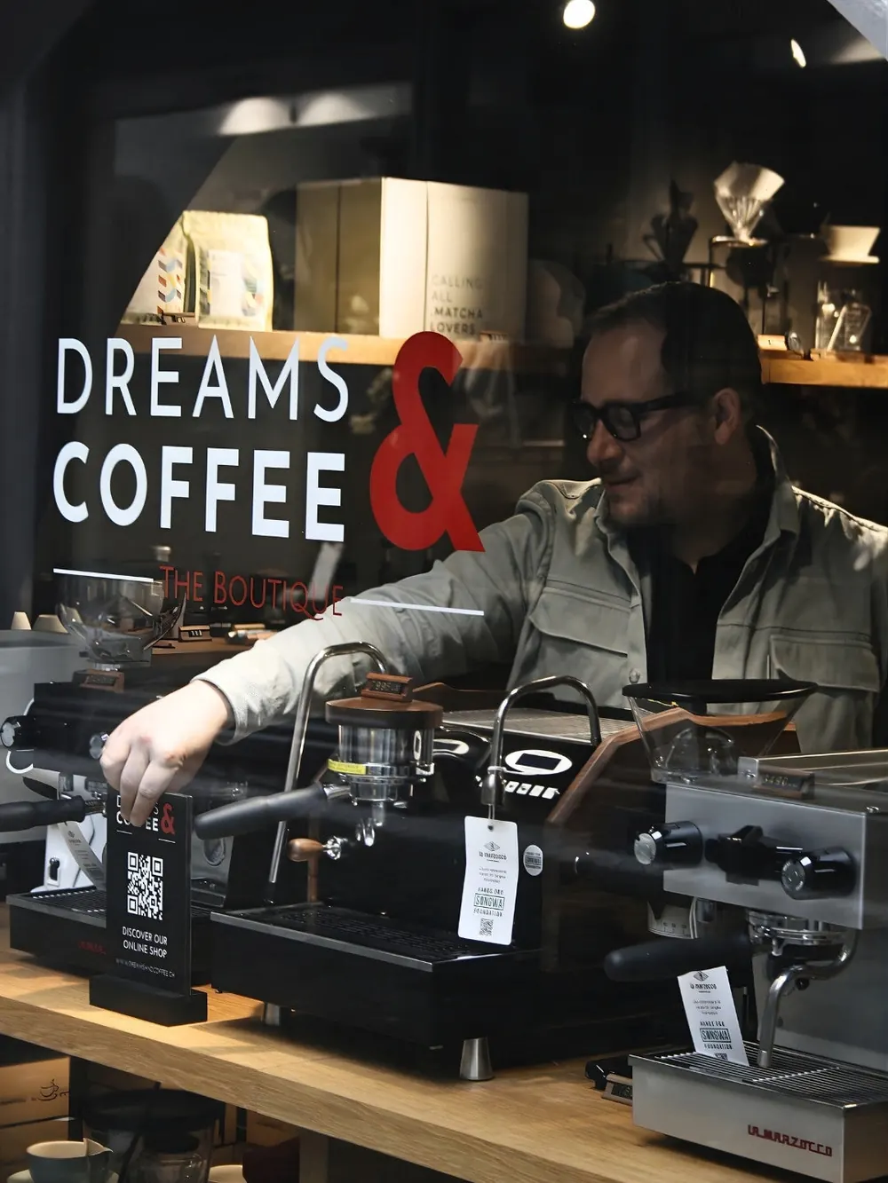 Fabio Scacciaferro, campione del mondo di latte art e fondatore di Dreams&Coffee